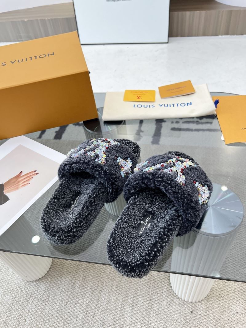 Louis Vuitton Slippers